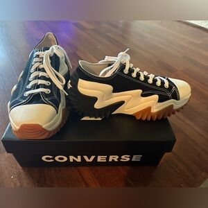 Converse Run Star Motion Platform Low 'Black Egret' 
women’s 8.5 / men’s 7